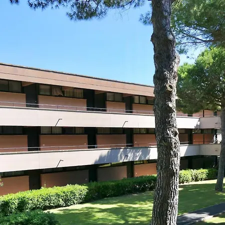 Isa-holiday Homes With Common Swimming-pool In From 400 To 900 Meters From The Sea Apartment Marina Di Bibbona