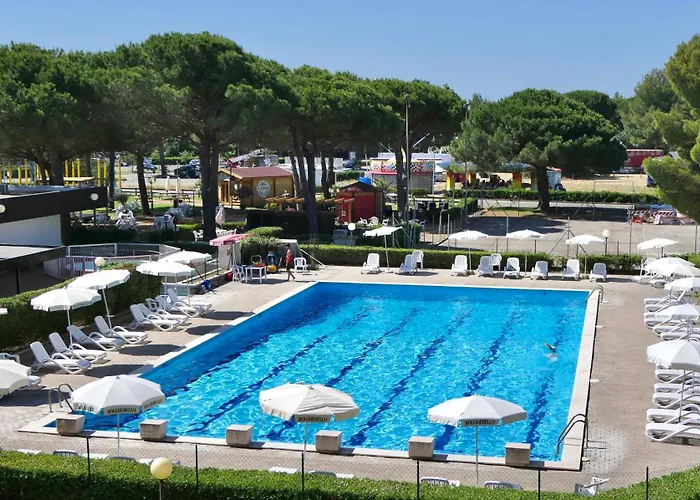 Isa-holiday Homes With Common Swimming-pool From 400 To 900 Meters From The Sea * Marina Di Bibbona